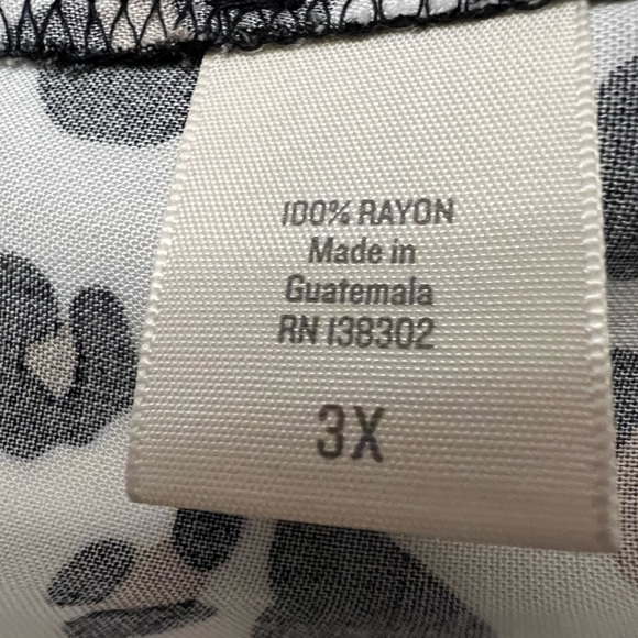 Loralette women’s animal print blouse NWT size 3XL ruffled sleeve tie bow back - Picture 5 of 8